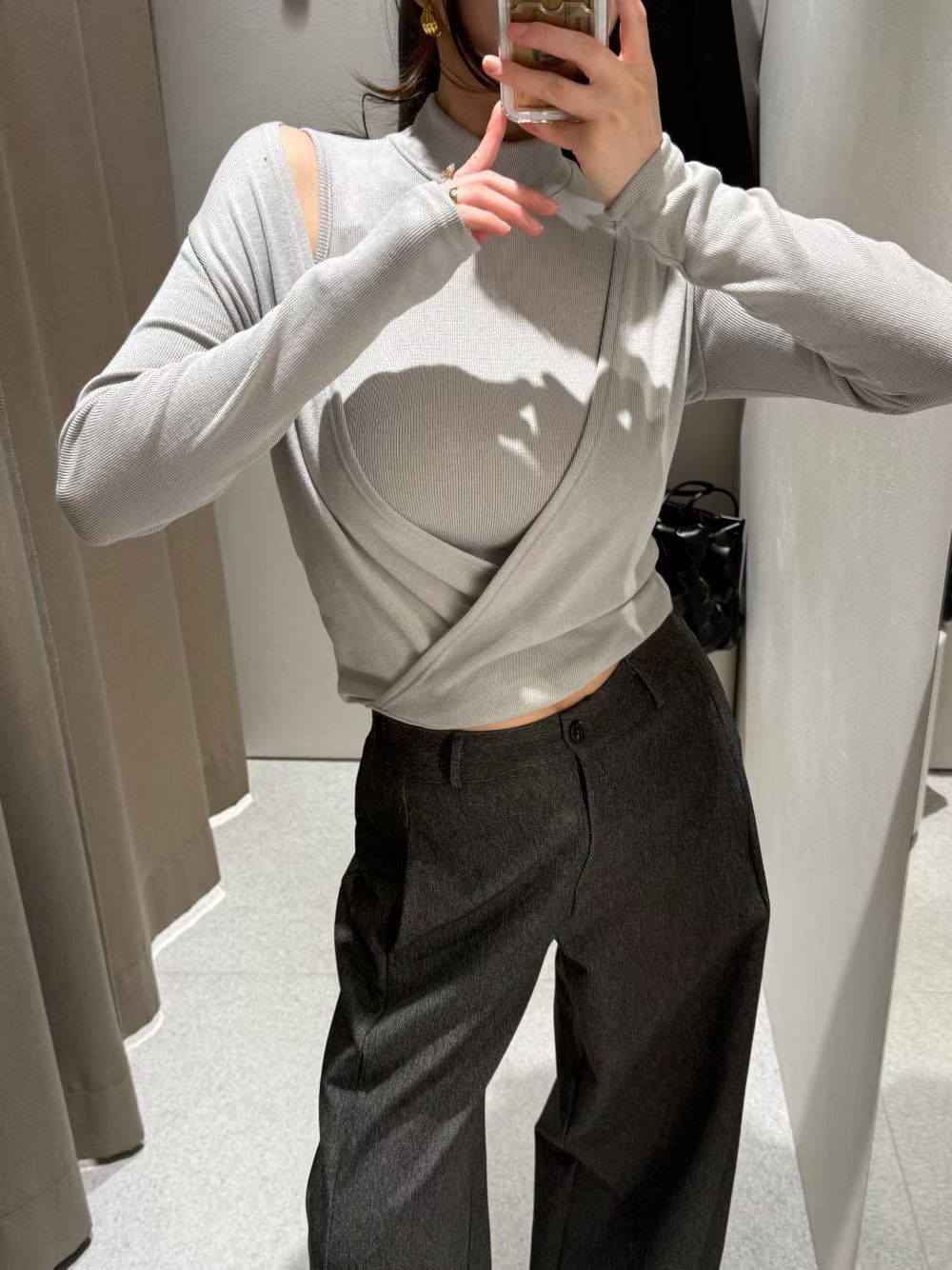 TP22020 - South Korea High Neck Off-Shoulder Knitted Faux Two-Piece Top