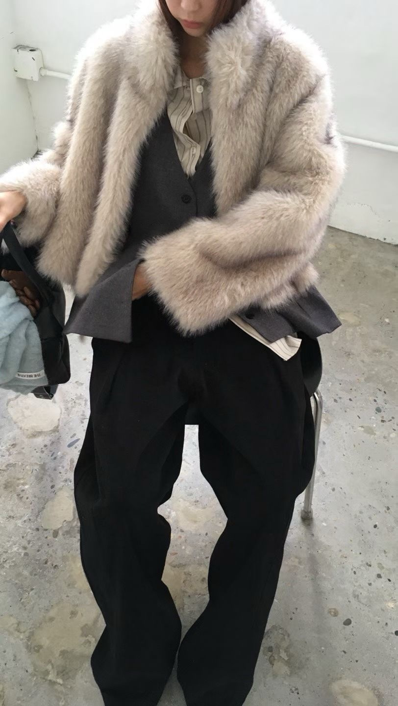 OT22013- 韓國奢華仿皮草短版外套