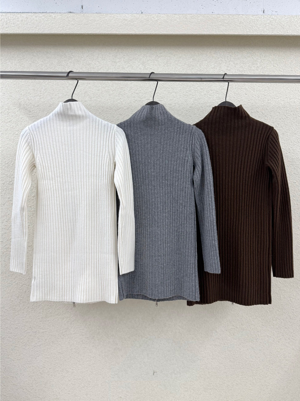 DS22072- 韓國設計師款式高領拉鍊針織洋裝