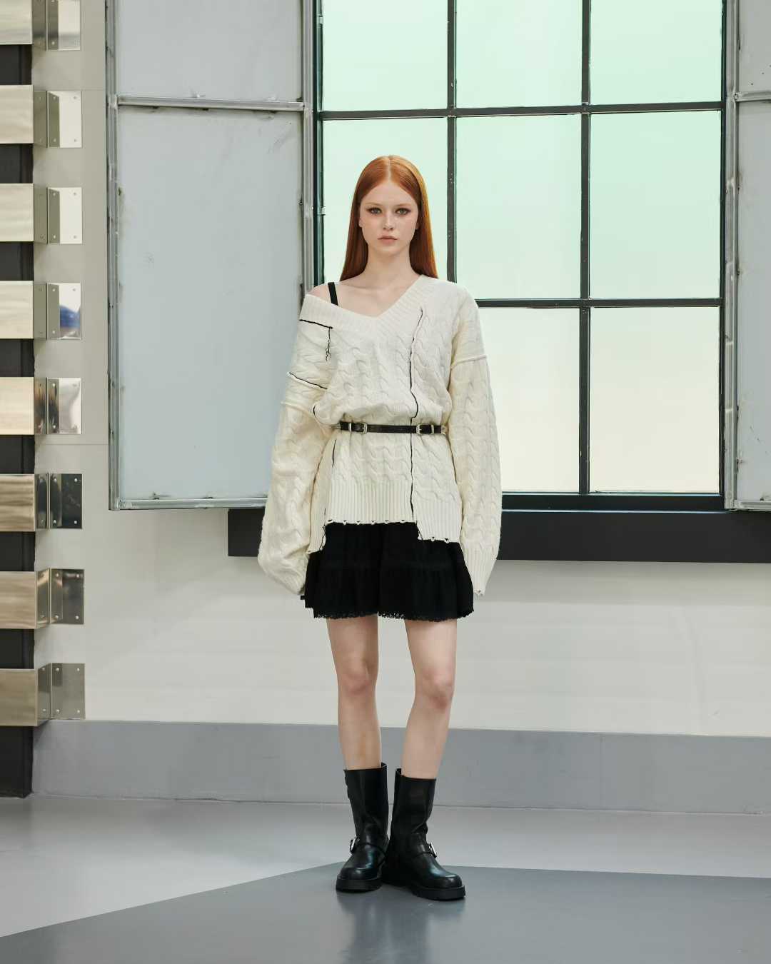 TP21996B- 韓國設計師款oversize手工縫線麻花V領毛衣(不包腰带)