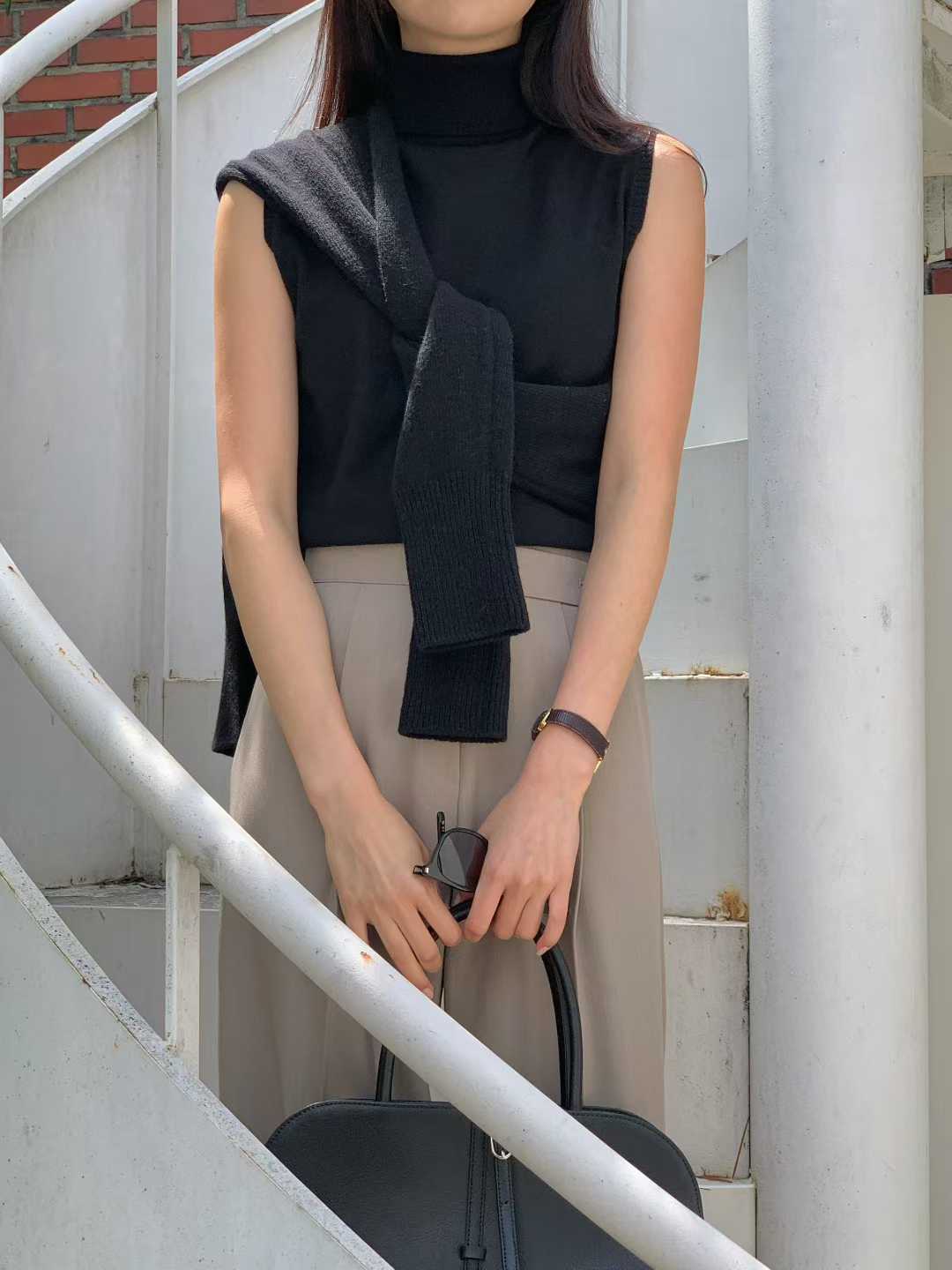 TP22009- 韓修身高領針織背心(不包腰带) 3 colors