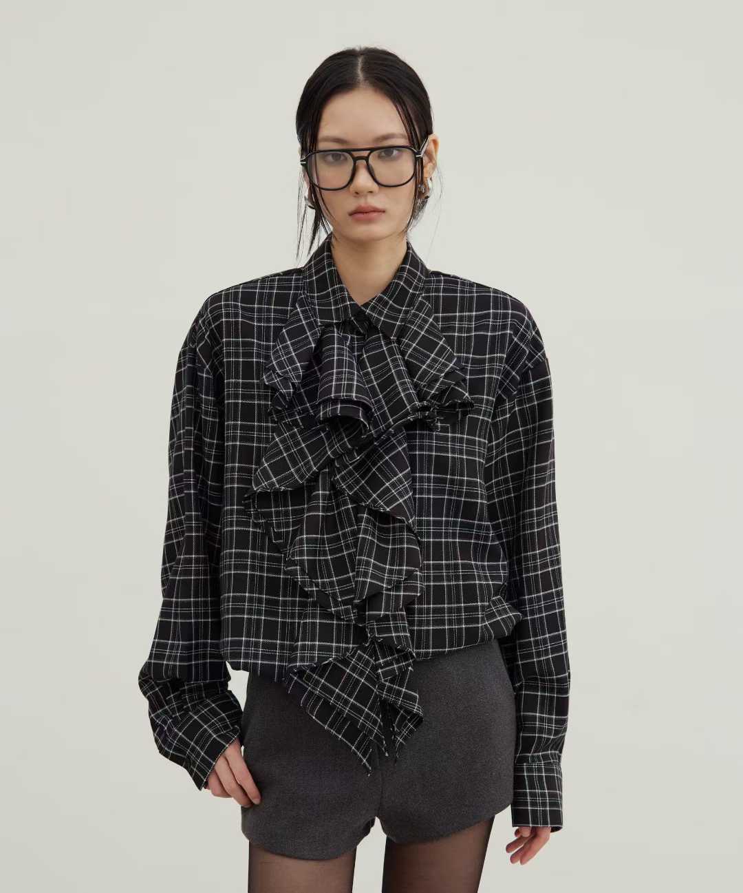 TP22073- 韓國設計師款復古浪漫格紋荷葉邊長袖襯衫