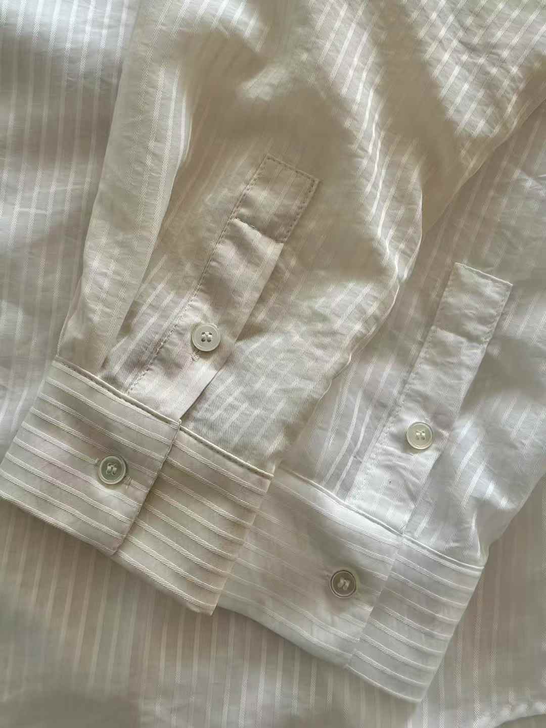 (OUTFIT 02) ST21512B- 顯瘦大長腿女神氣質襯衫配前中開衩長裙