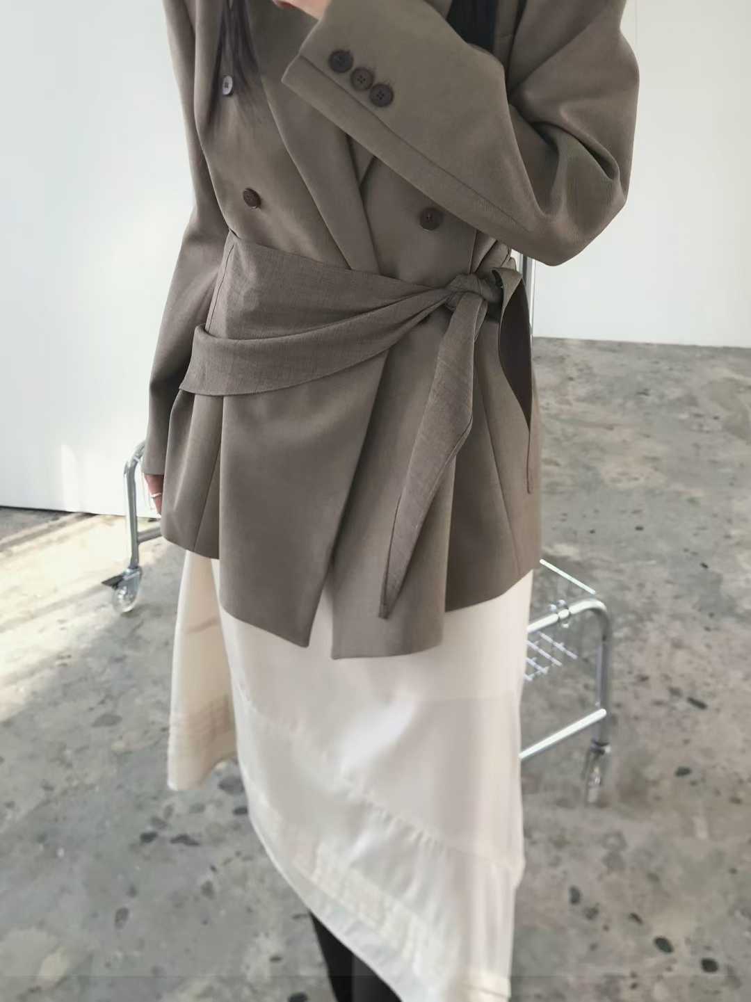 OT22003- 韓國時尚雙排扣翻領純色短外套