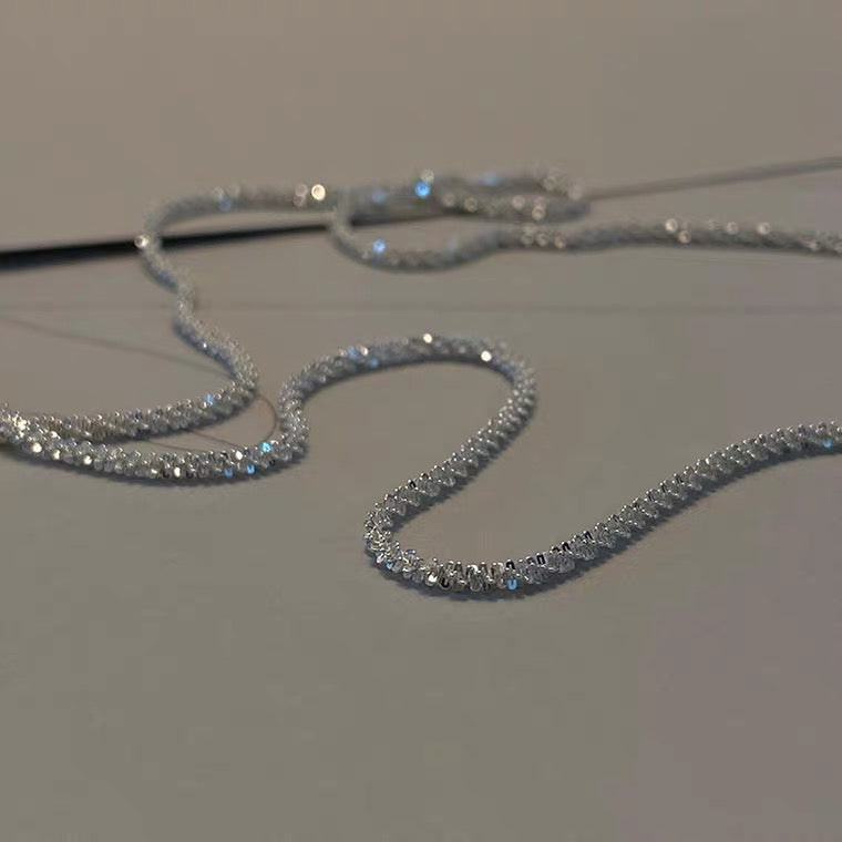 AC11115 elegant and versatile silver necklace