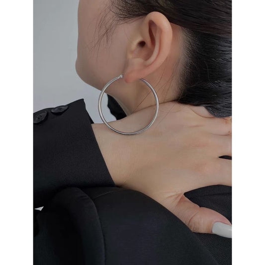 AC11112- Timeless exaggerated large hoop earrings