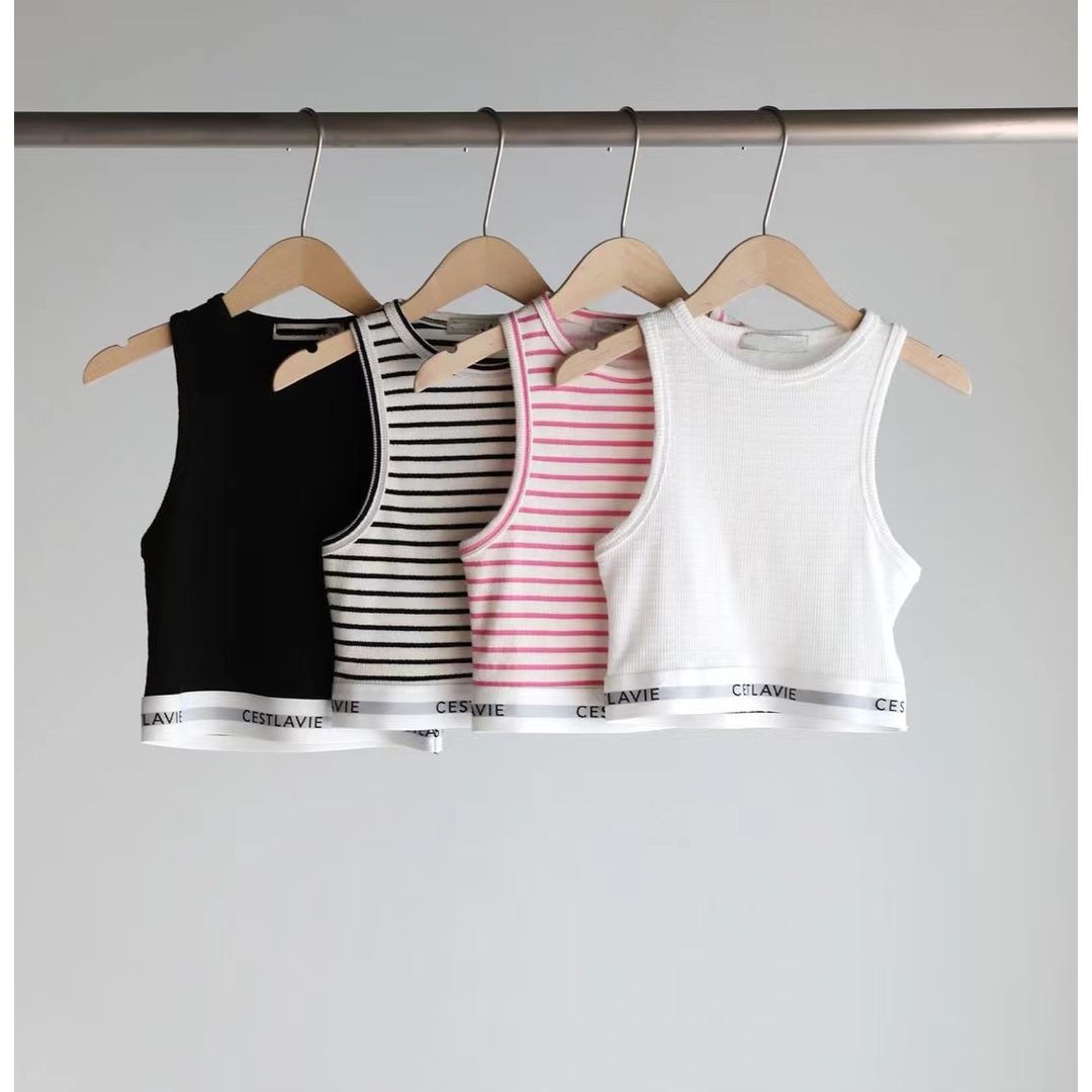 TP11113A - Korean essential casual item black striped vest