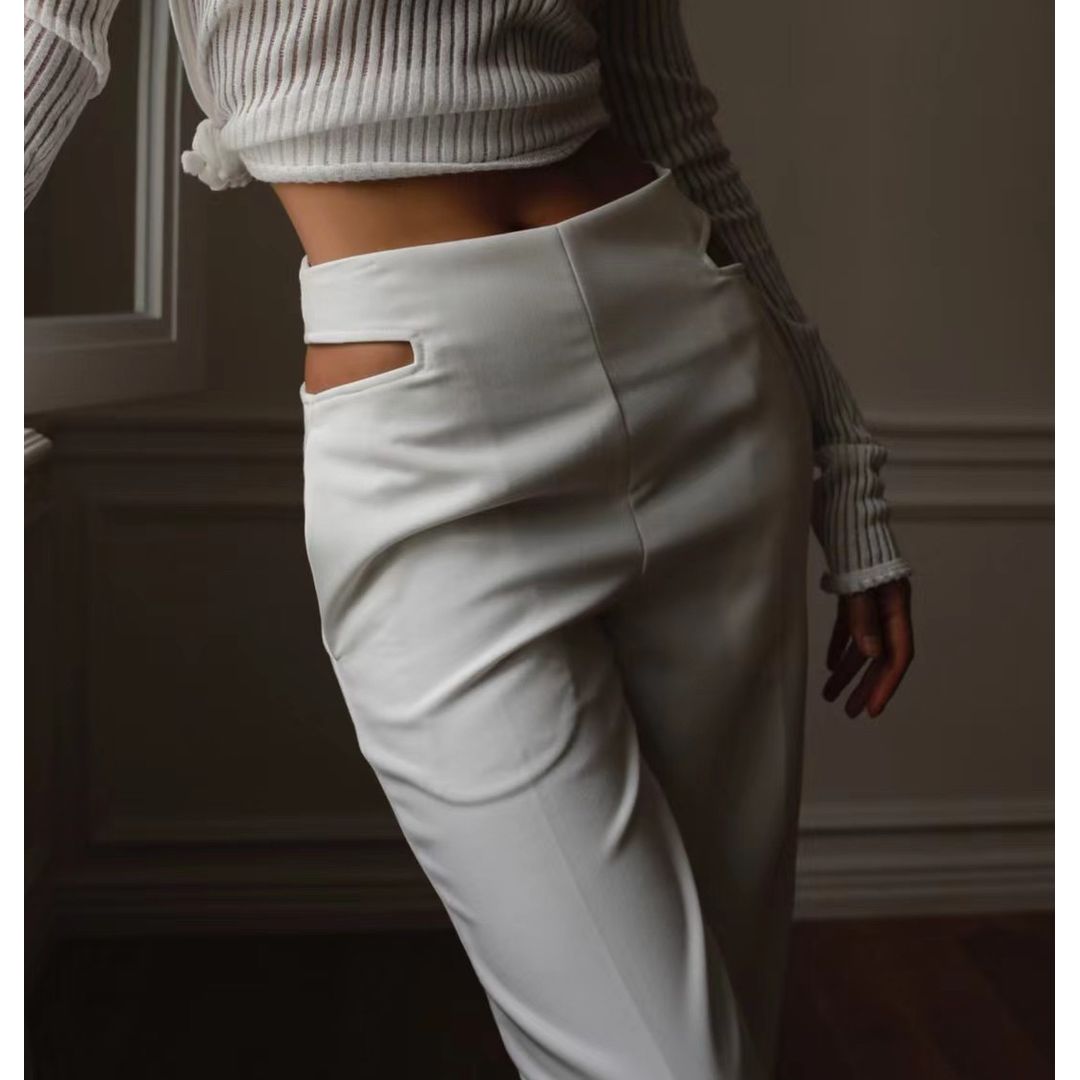 BT11128- High-waisted trousers with waist cut out design