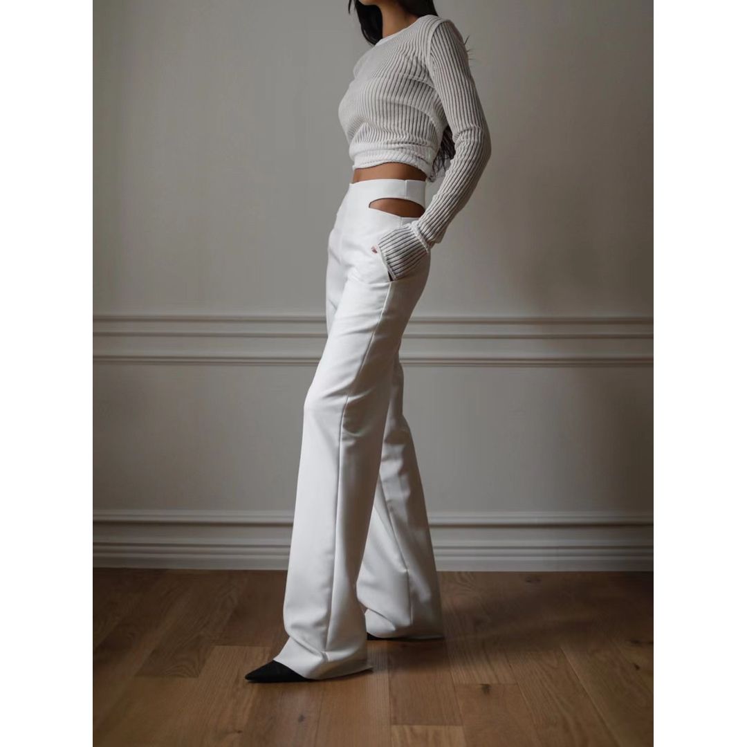 BT11128- High-waisted trousers with waist cut out design