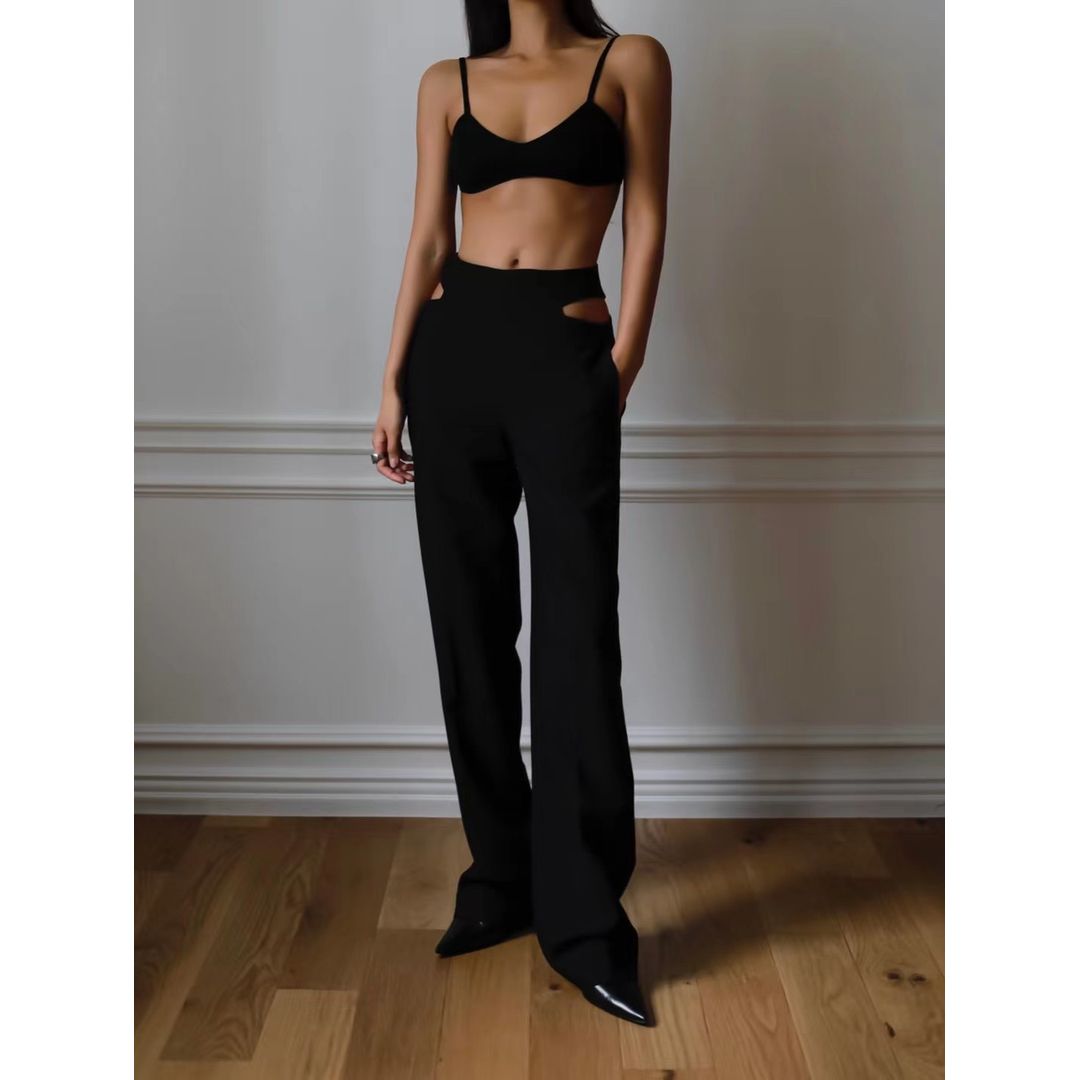 BT11128- High-waisted trousers with waist cut out design