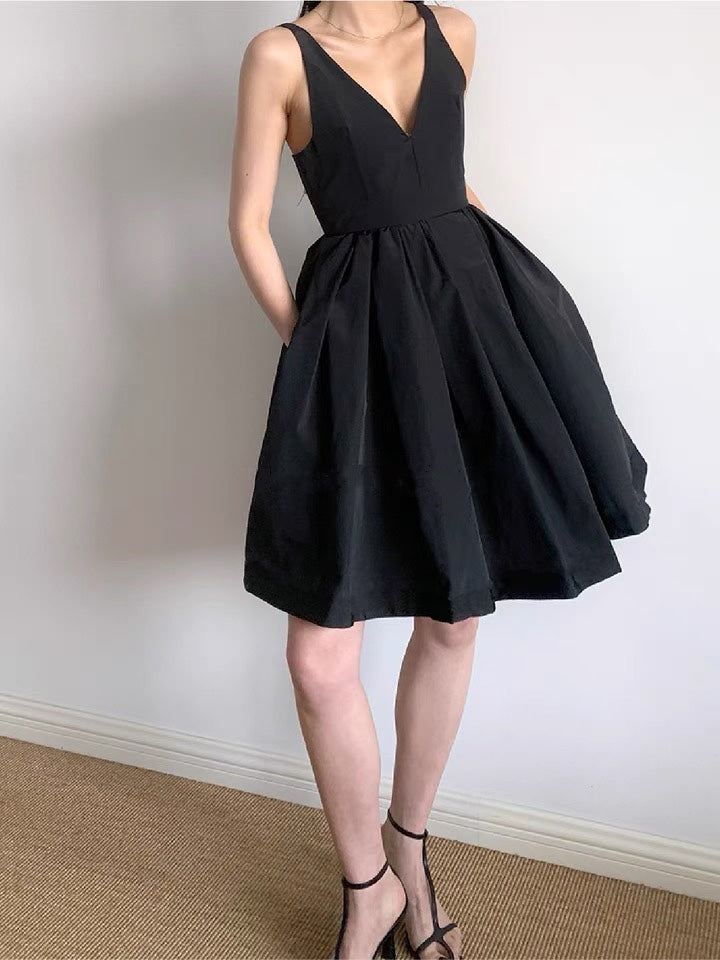 DS11183- Black A-line deep V-neck dress