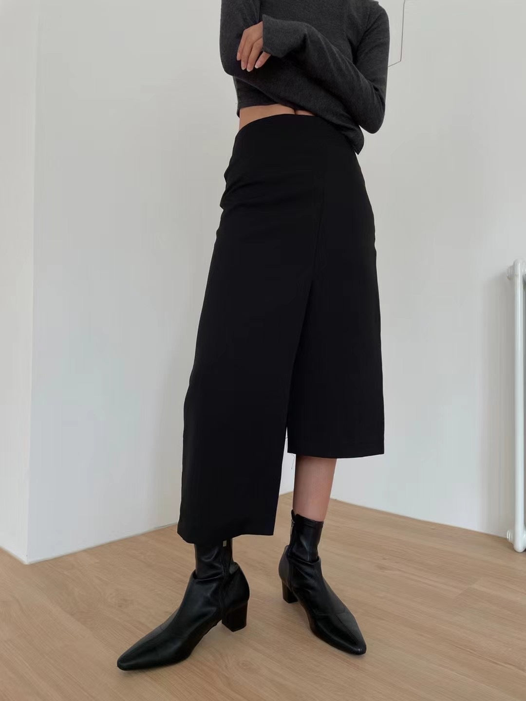 BT11158- Korean irregular slit skirt