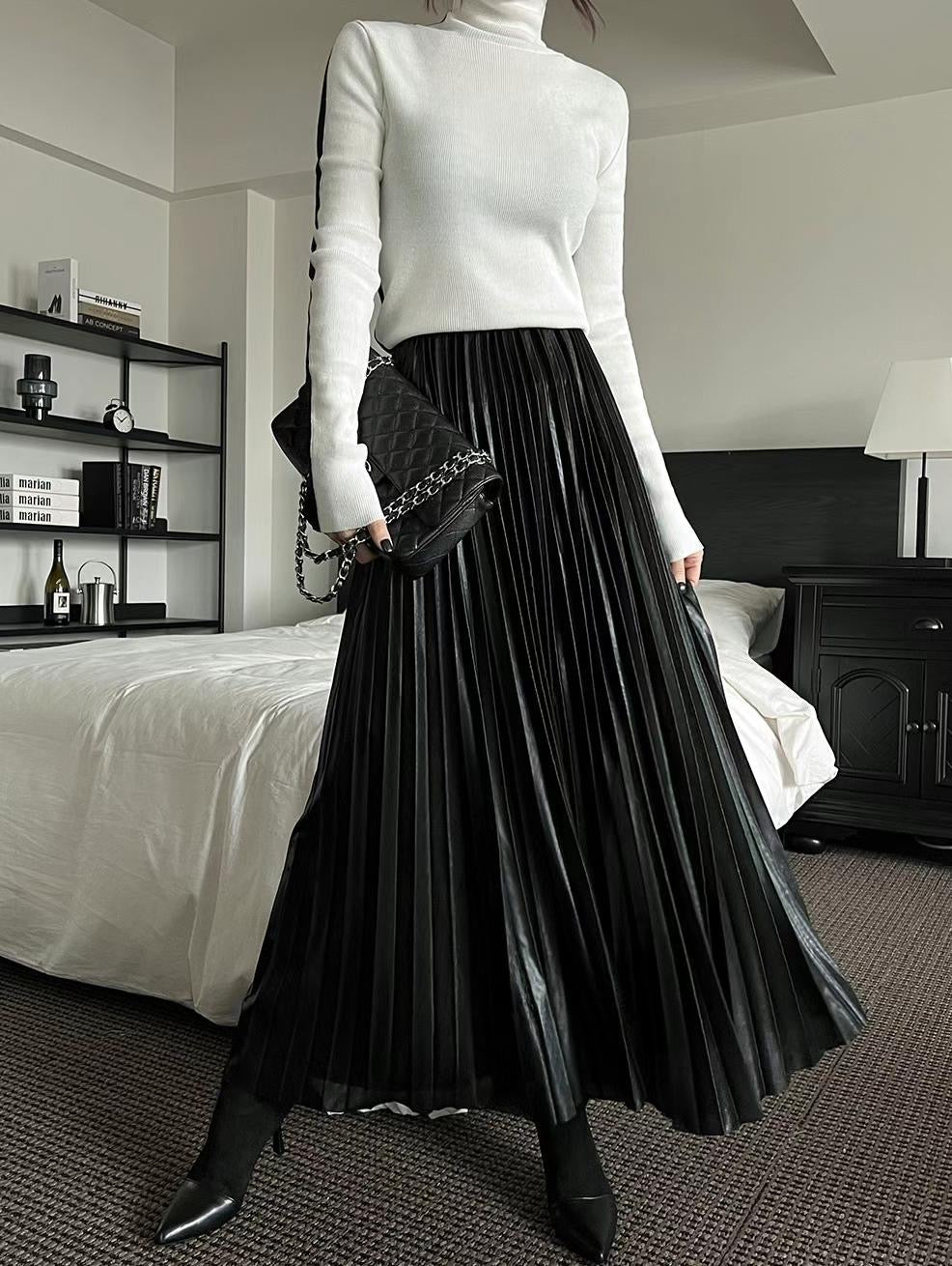 Metallic pleated hotsell skirt elastic waist