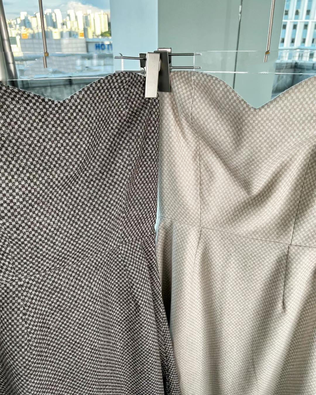 DS11178-韓圍復古優雅心形領羊毛混紡抹胸長裙 (Re-stock)