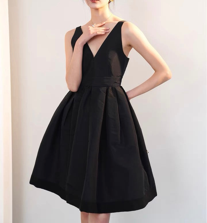 DS11183- Black A-line deep V-neck dress